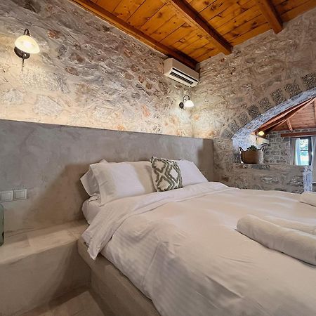 Achelatis Traditional Guest Houses Ареополис Экстерьер фото