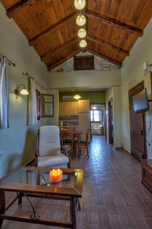 Achelatis Traditional Guest Houses Ареополис Экстерьер фото