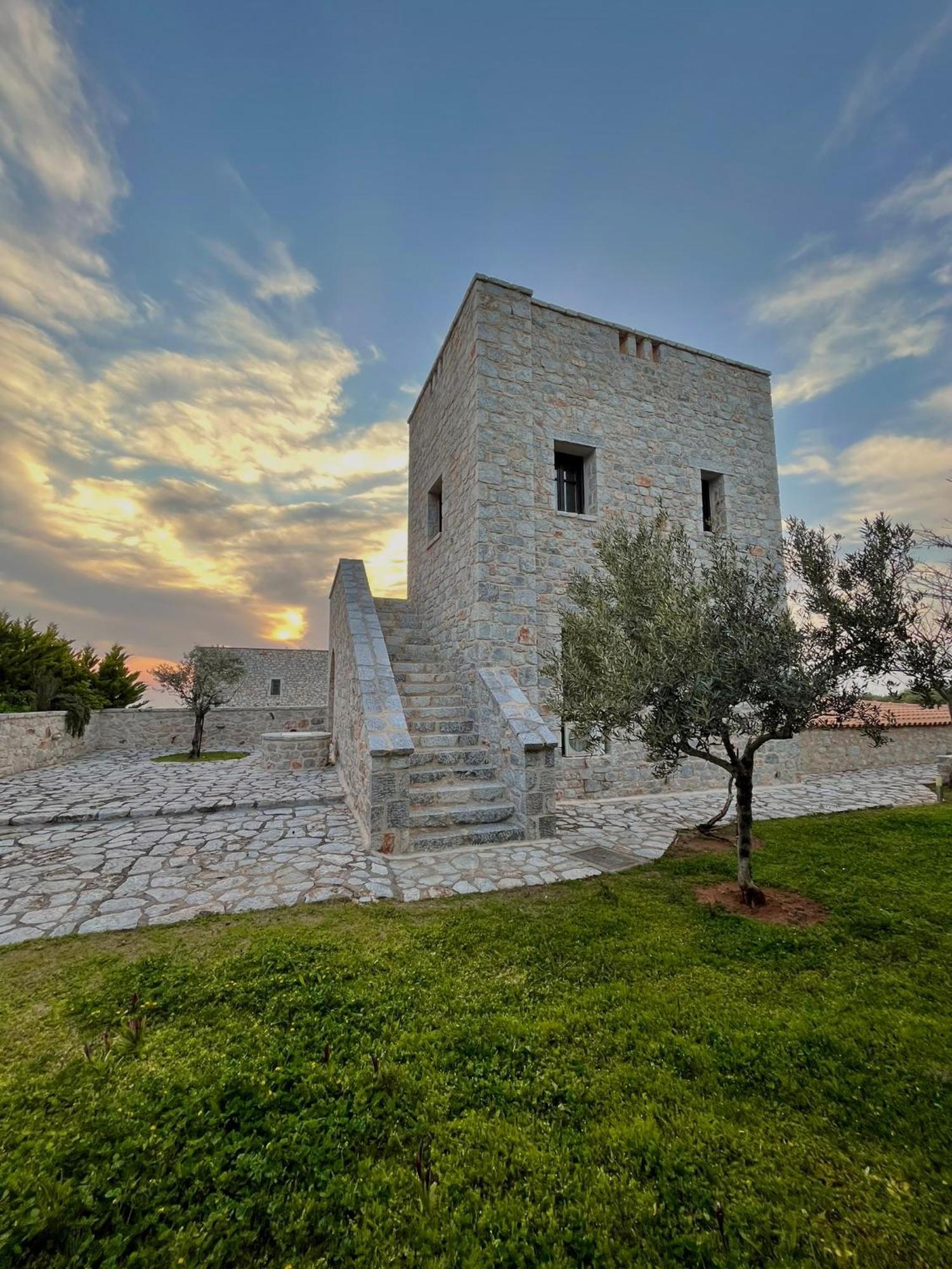 Achelatis Traditional Guest Houses Ареополис Экстерьер фото